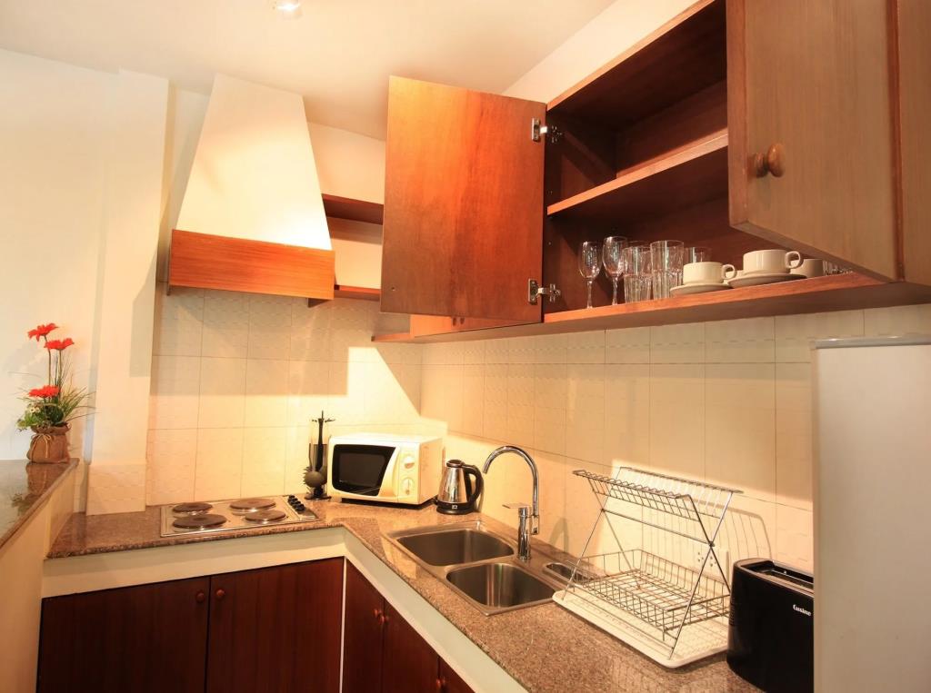 Coconut Grove Boutique Hotel 3*