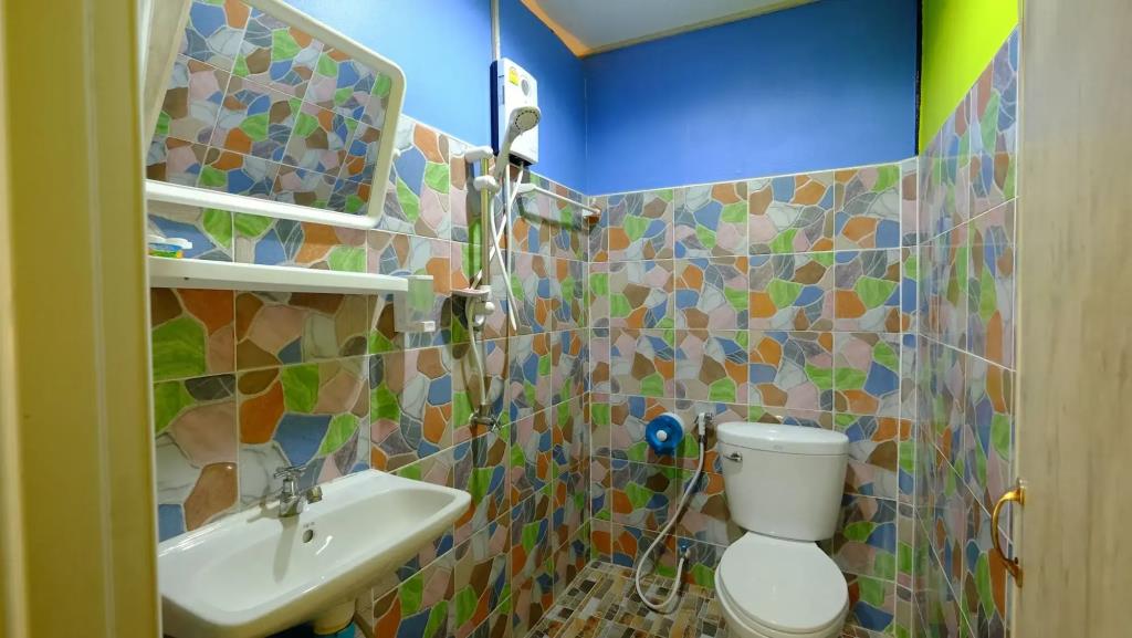 RC Guesthouse 2*