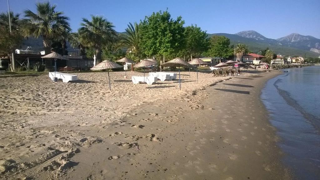 Holiday Otel 0*