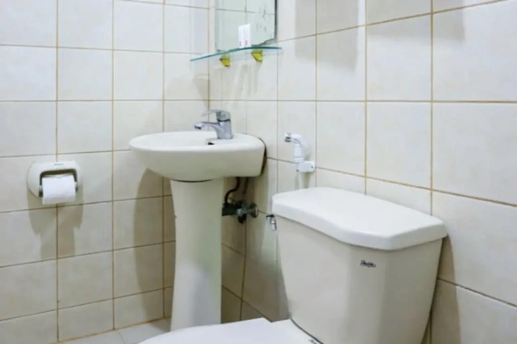 OYO 210 Apple Tree Suites 3*