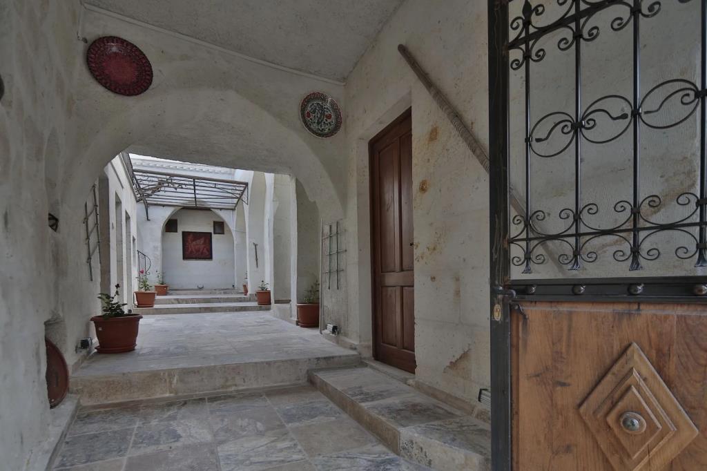 Hanzade Cappadocia 0*