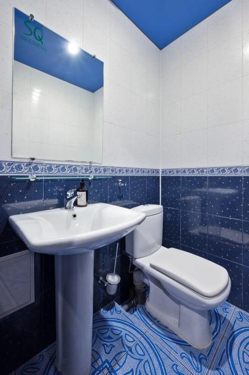 SQ Kirovski Hotel 0*