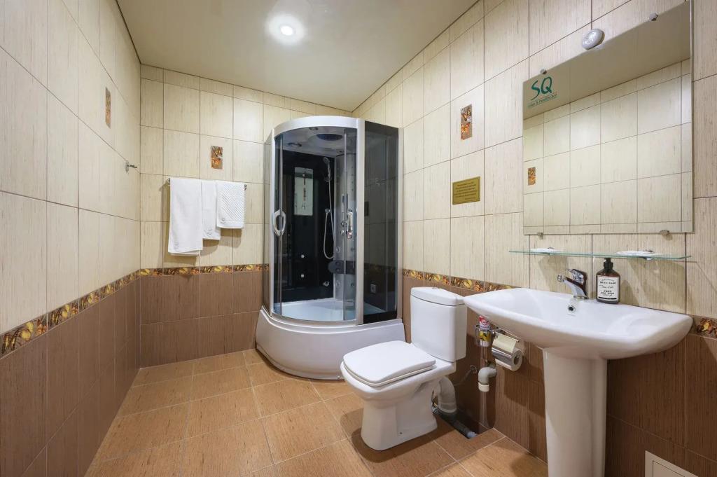 SQ Kirovski Hotel 0*