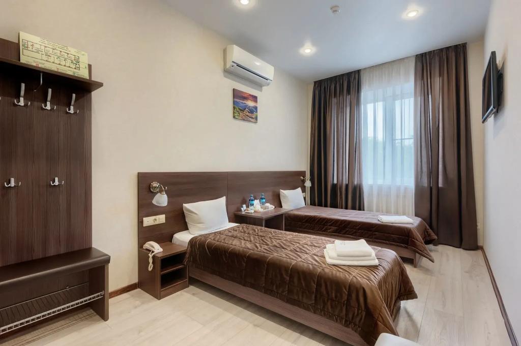 SQ Kirovski Hotel 0*