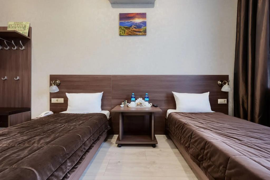 SQ Kirovski Hotel 0*