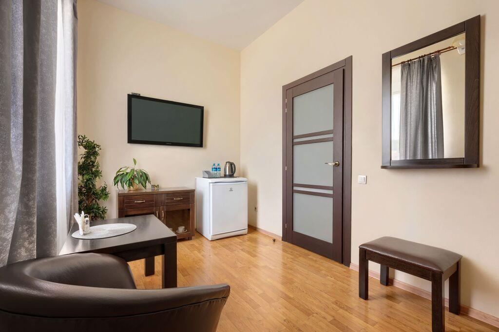 SQ Kirovski Hotel 0*
