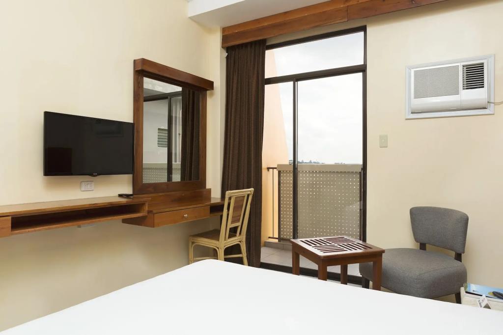 Tsai Hotel and Residences 3*
