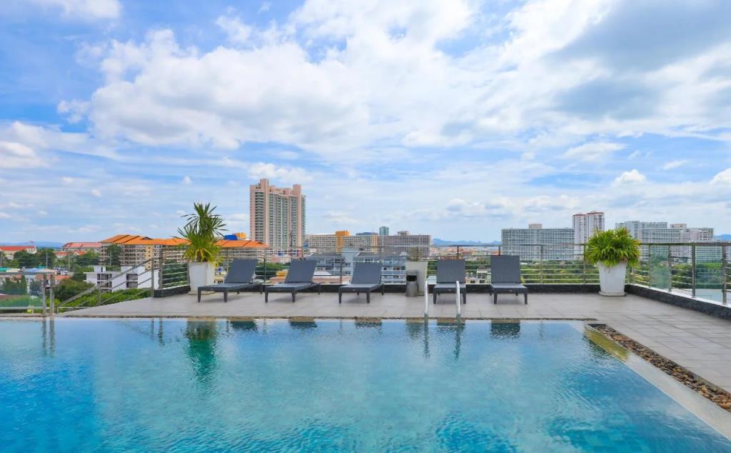 South Beach Pattaya 3*