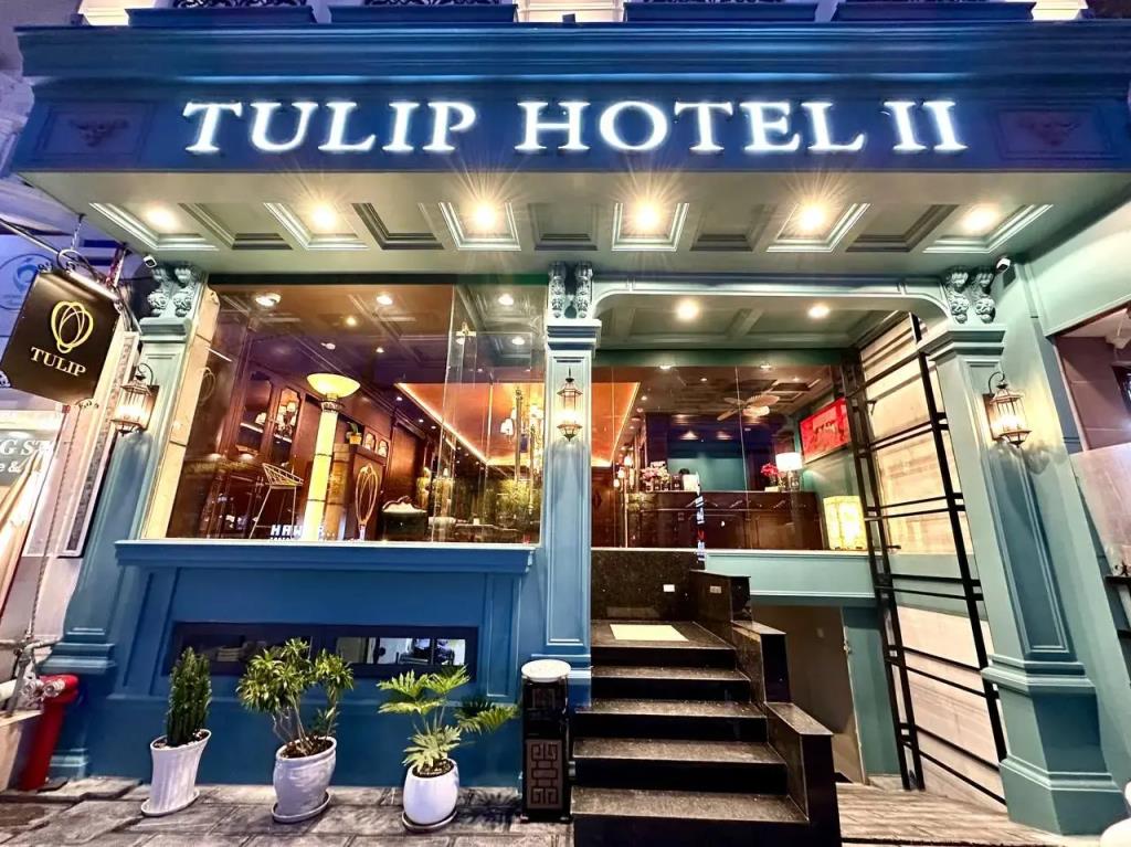 Tulip Hotel 2 2*