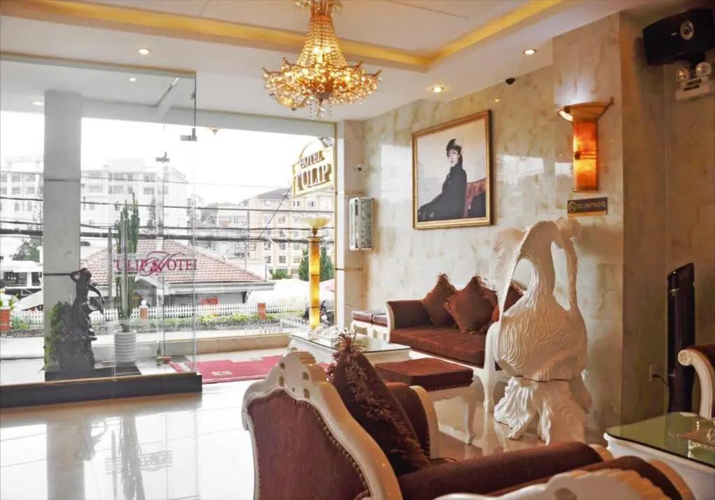 Tulip Hotel 2 2*