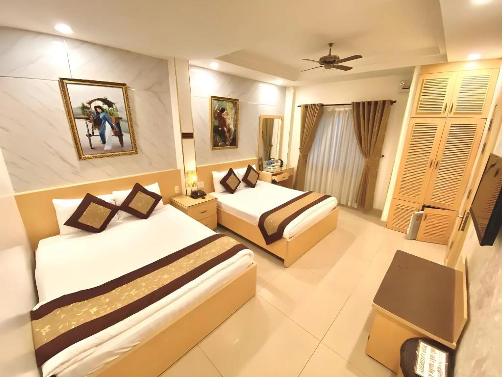Tulip Hotel 2 2*