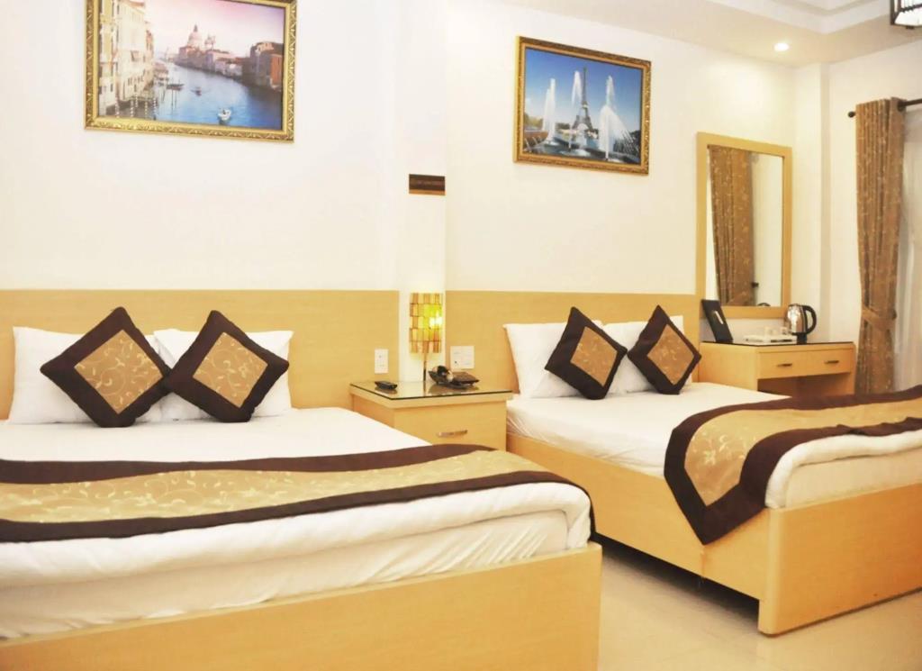 Tulip Hotel 2 2*