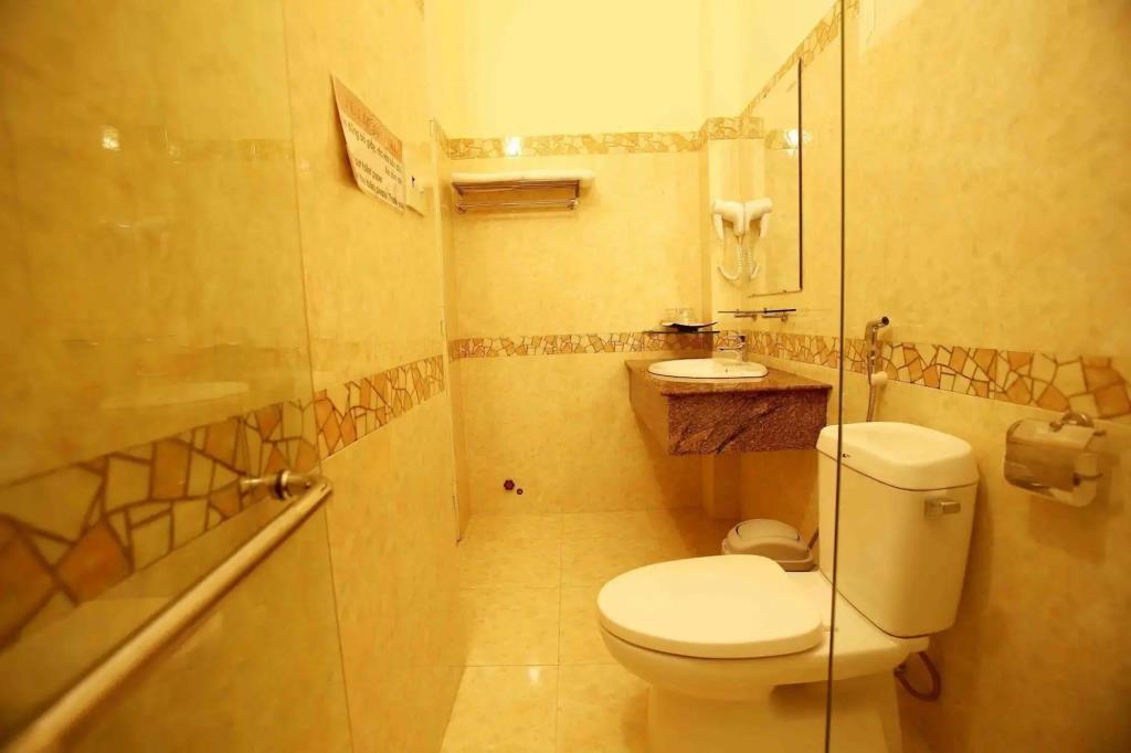 Tulip Hotel 2 2*