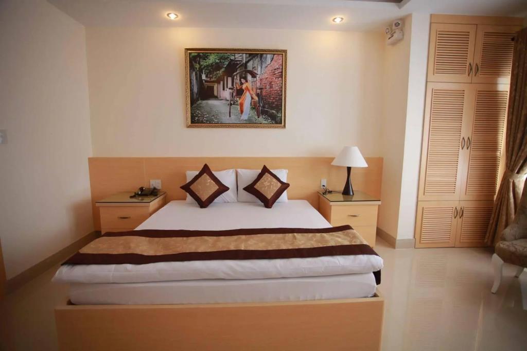 Tulip Hotel 2 2*