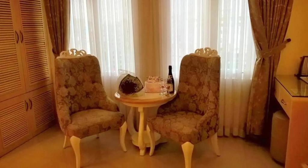 Tulip Hotel 2 2*