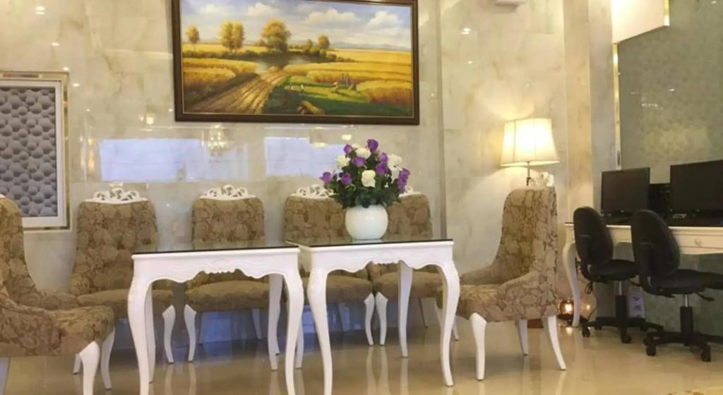 Tulip Hotel 2 2*