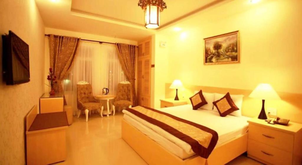 Tulip Hotel 2 2*