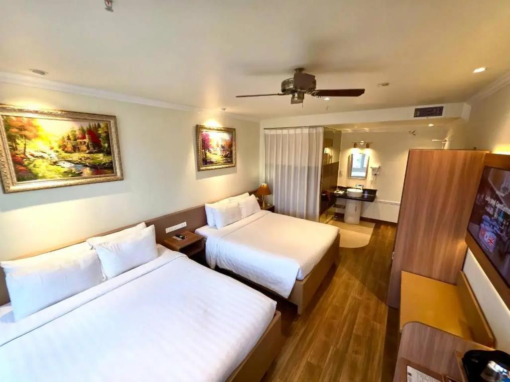 Tulip Hotel 2 2*