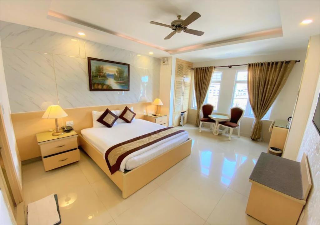 Tulip Hotel 2 2*
