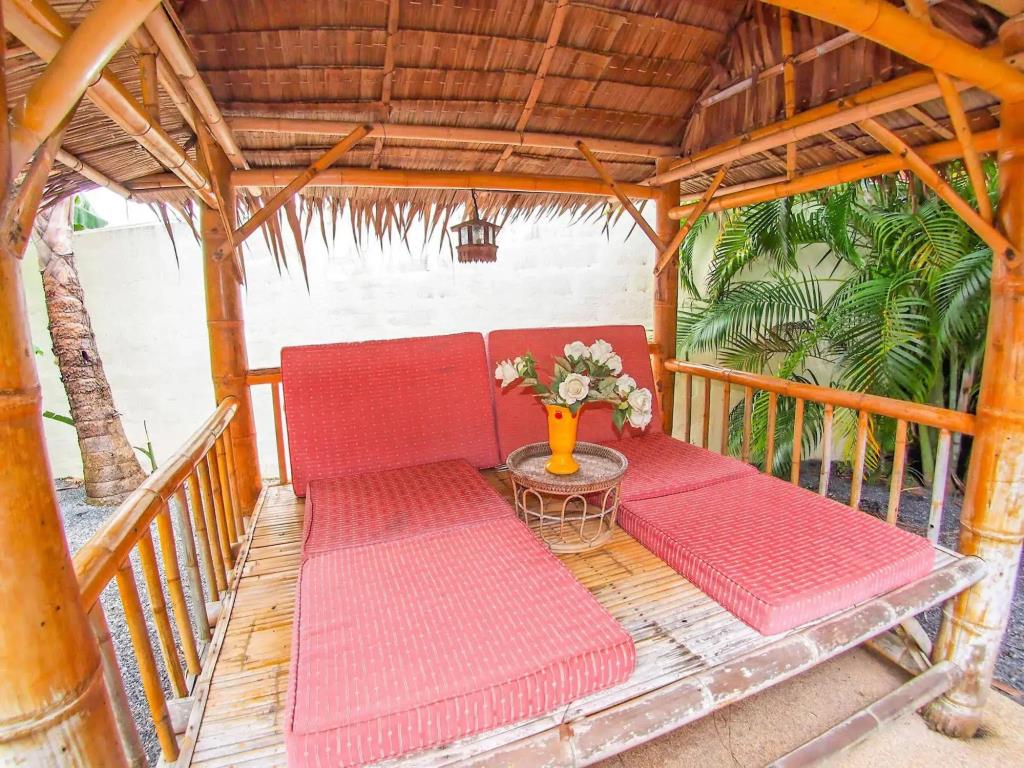 Coconut Paradise Villas 0*