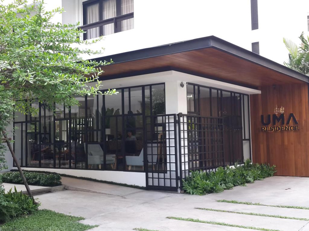 UMA Residence 3*