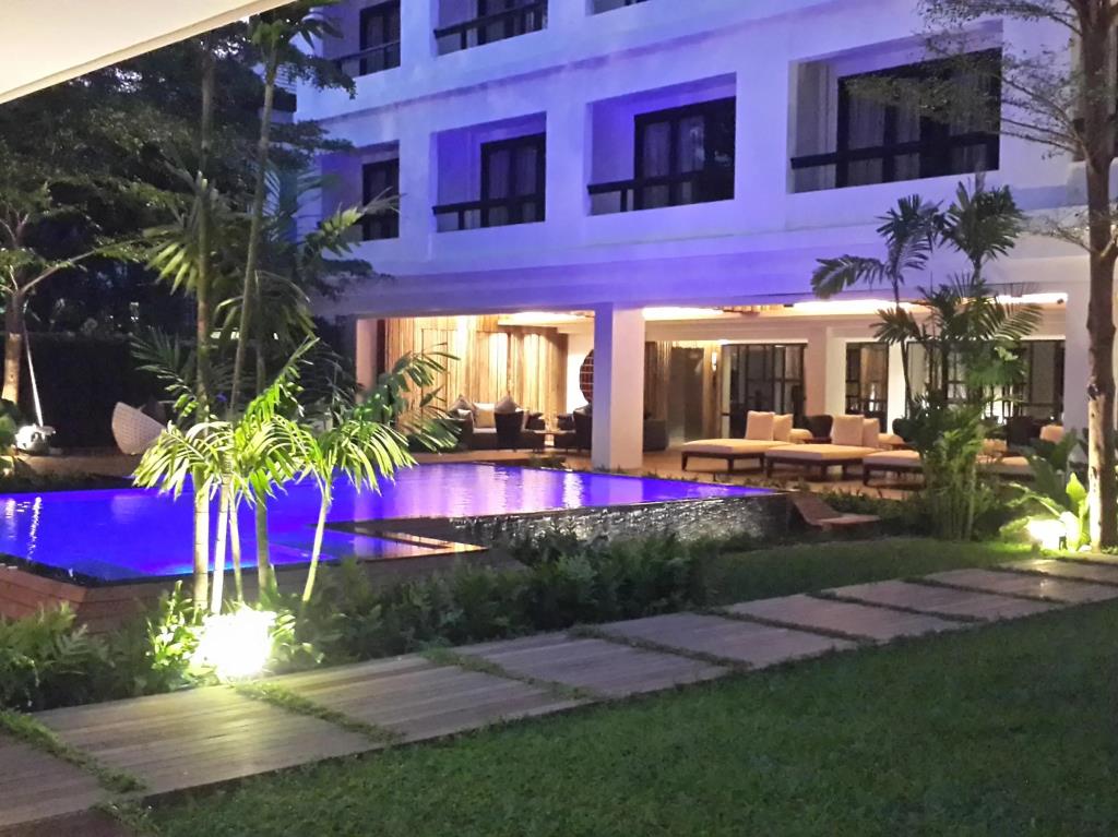 UMA Residence 3*