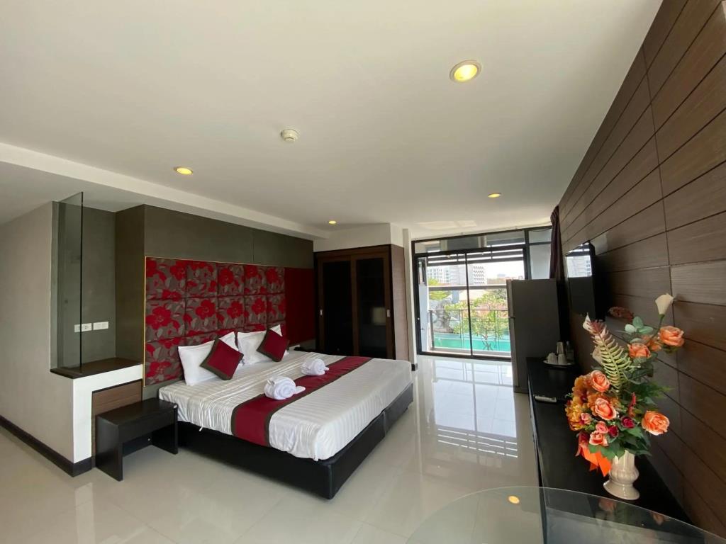 UMA Residence 3*
