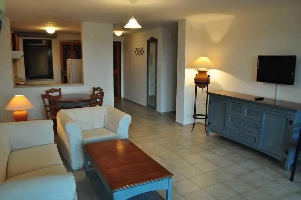 Palm Court Suites 0*