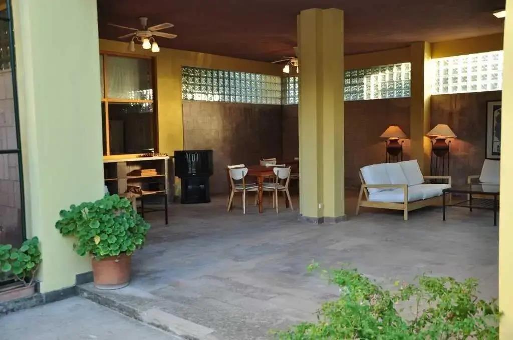 Palm Court Suites 0*