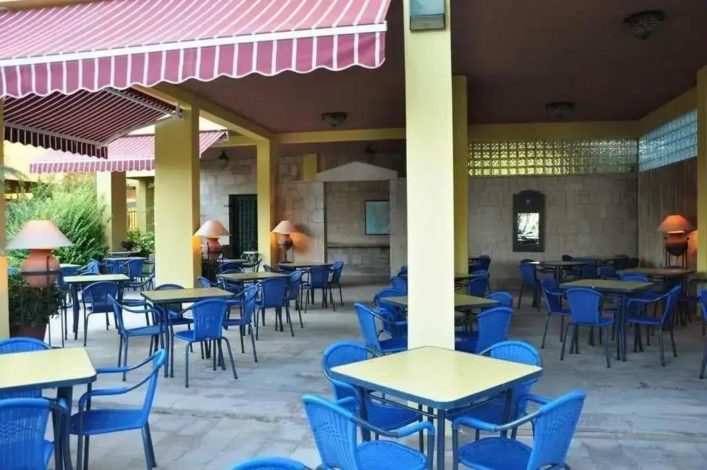 Palm Court Suites 0*