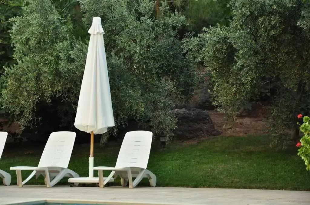 Palm Court Suites 0*