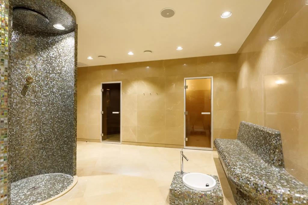Mercure Moscow Paveletskaya Hotel 4*