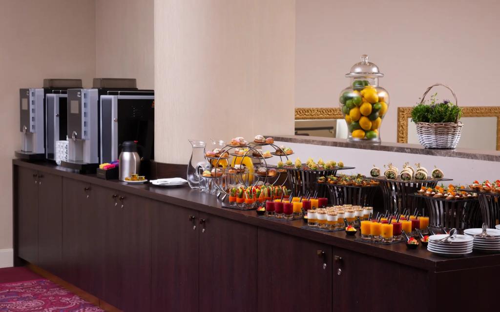 Mercure Moscow Paveletskaya Hotel 4*