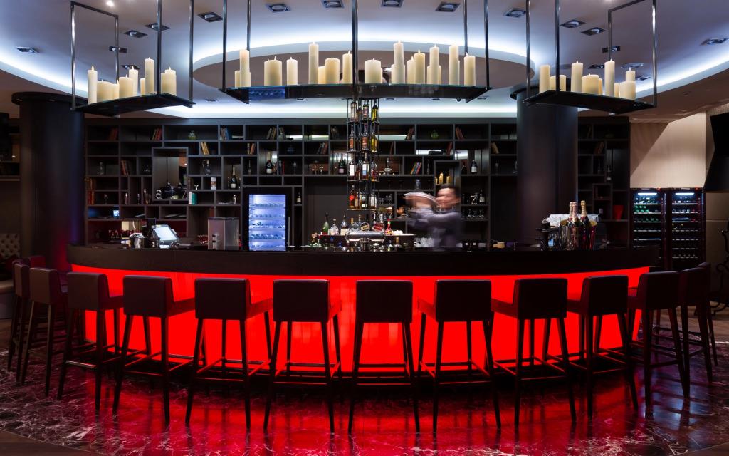Mercure Moscow Paveletskaya Hotel 4*