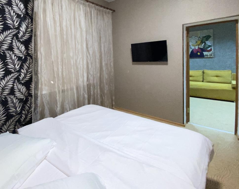 Apelsin Na Vernadskogo Apartments 2*