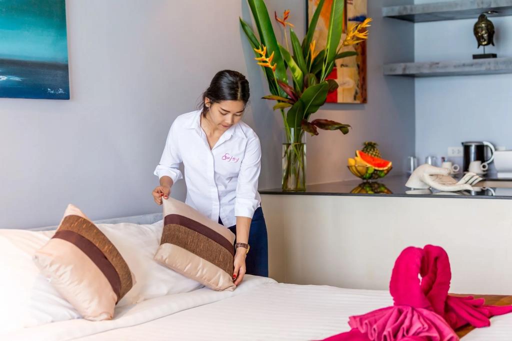 Enjoy Beach Hotel 3*