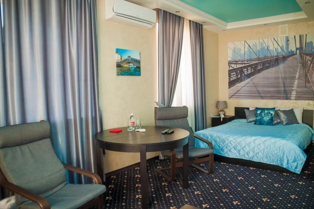 Royal Castle Hotel 0*