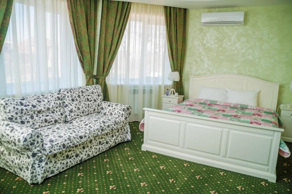 Royal Castle Hotel 0*