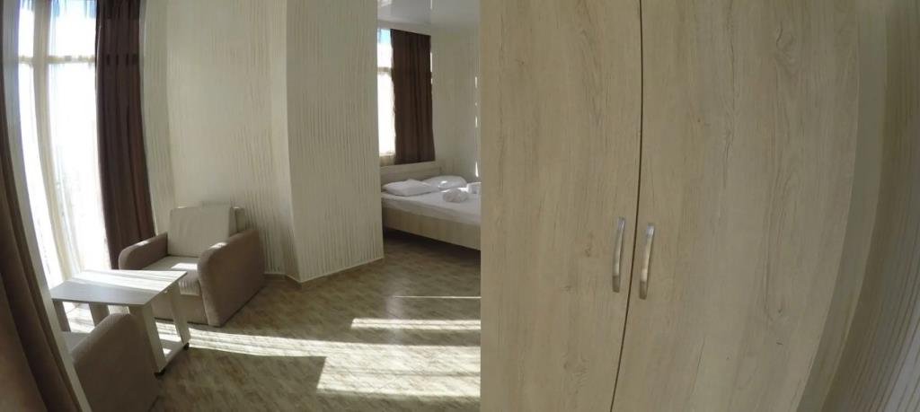 Batumi inn Hotel 2*