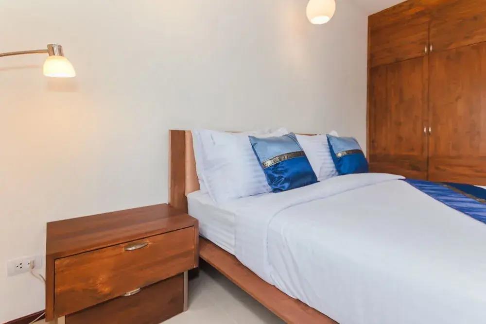 Genesis Villas 0*