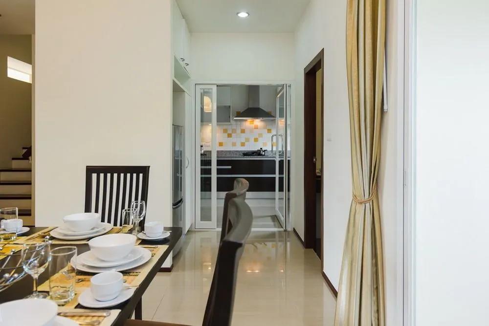 Genesis Villas 0*