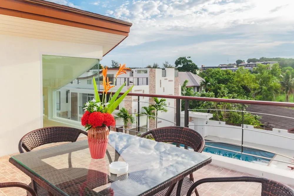 Genesis Villas 0*