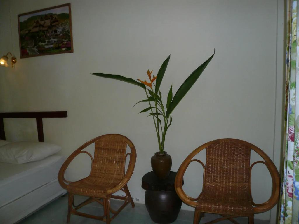 Baan Lamai Resort 2*