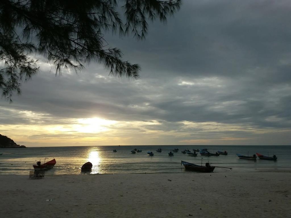 Haadrin Resort 3*