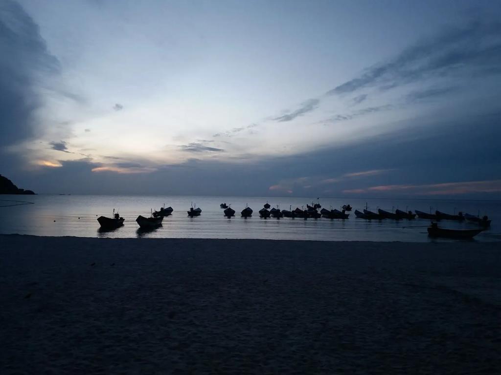 Haadrin Resort 3*