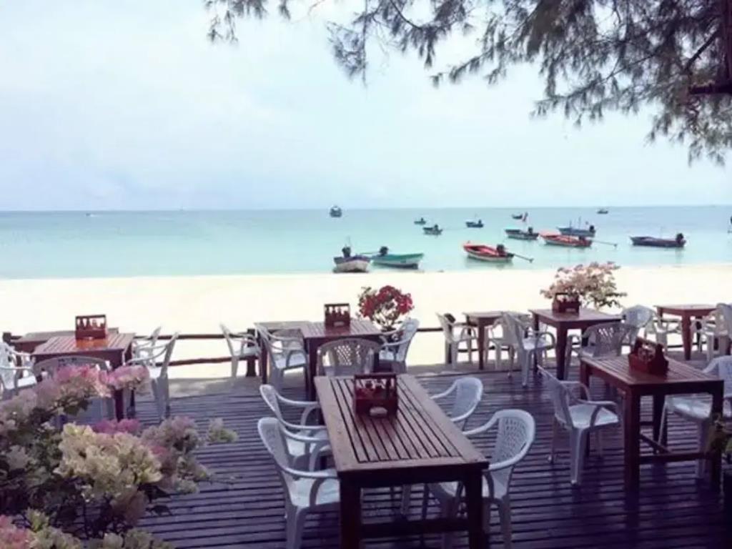 Haadrin Resort 3*