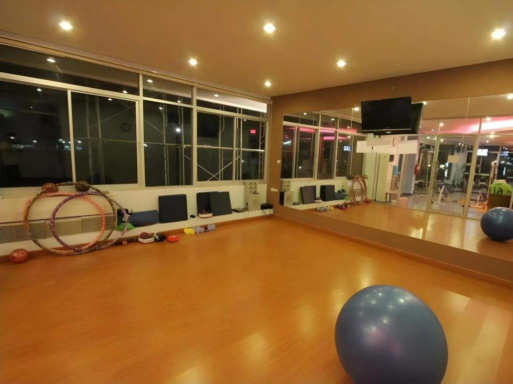 The Sky Condo 3*