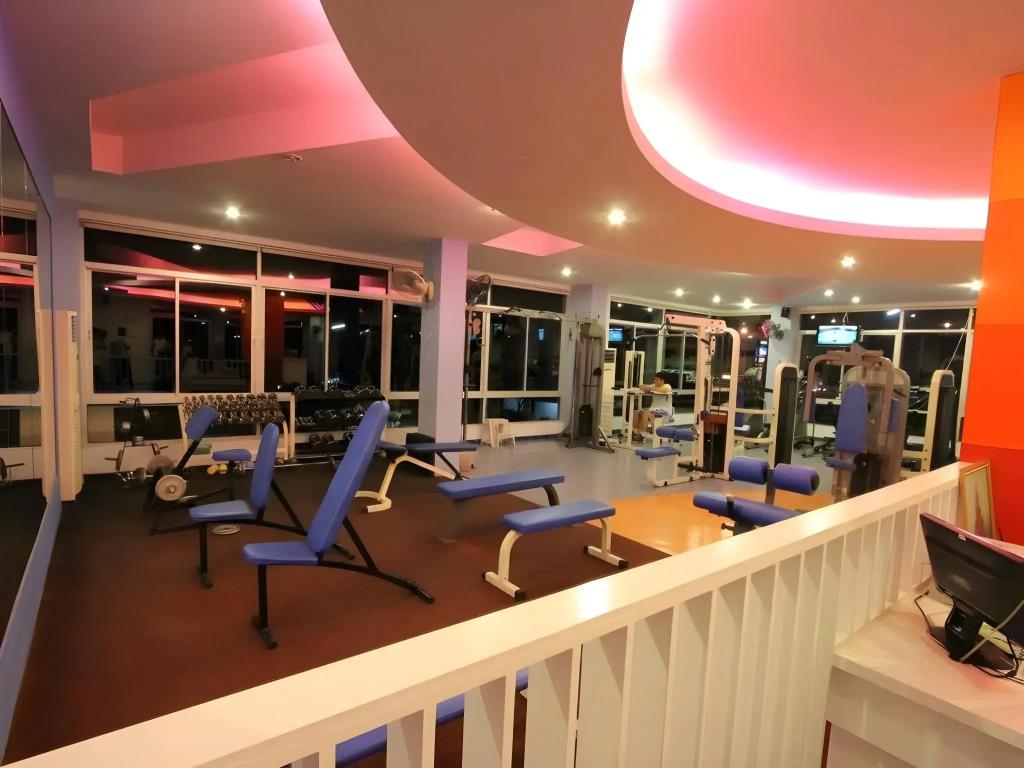 The Sky Condo 3*