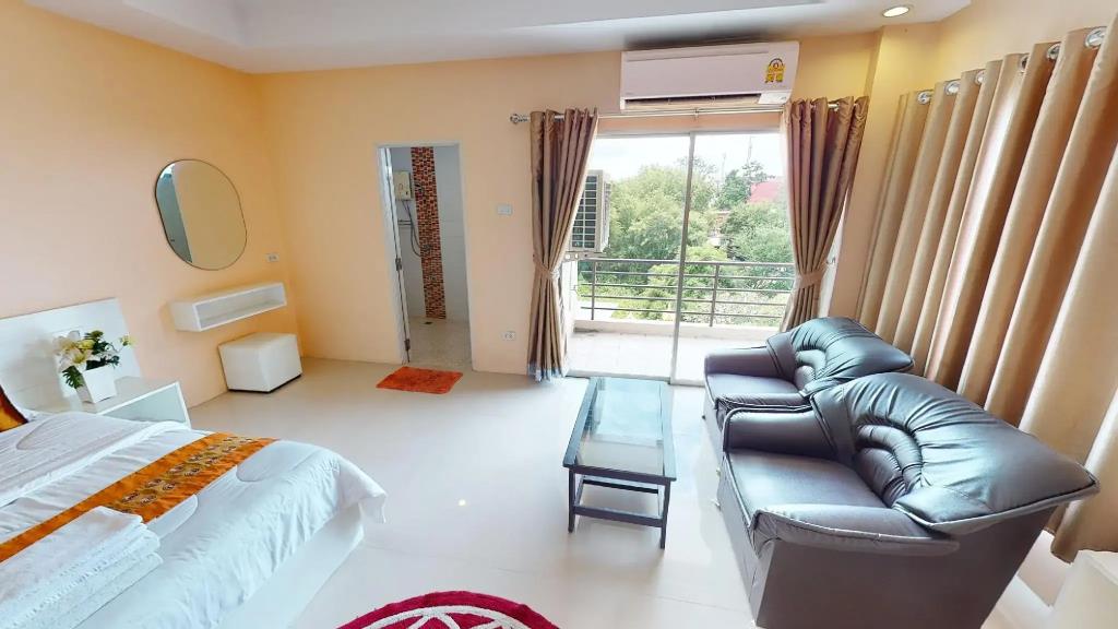 The Sky Condo 3*