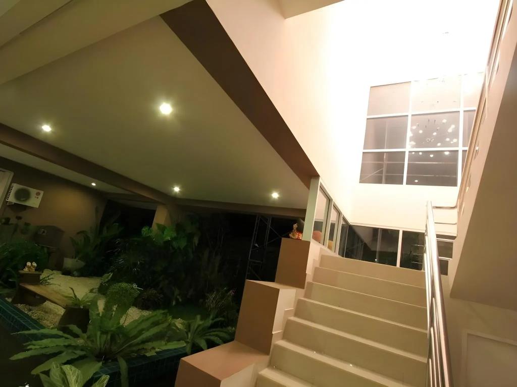 The Sky Condo 3*